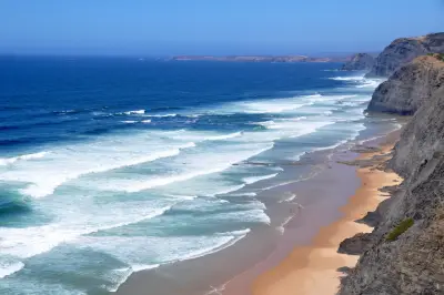 BEST COLLEGE NEAR BEACH