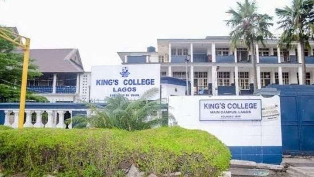 King’s College Dispute